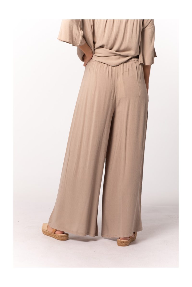 PANTALONES VISCOSA NATURAL CAMEL - Imagen 3