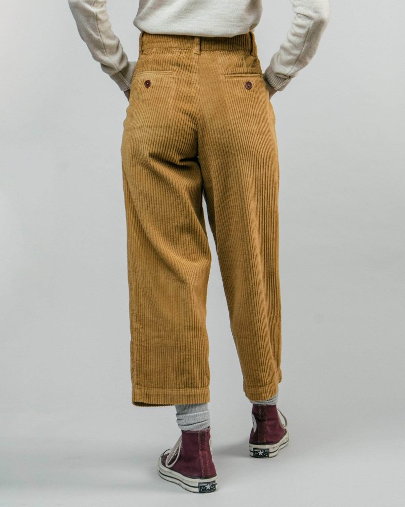 PANTALÓN DE PANA VERDE CON PINZAS - Imagen 9