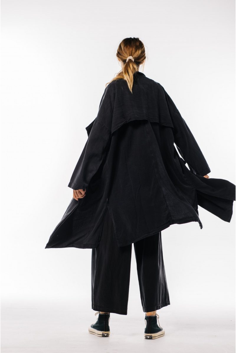 GABARDINA NEGRA 100% TENCEL - Imagen 3