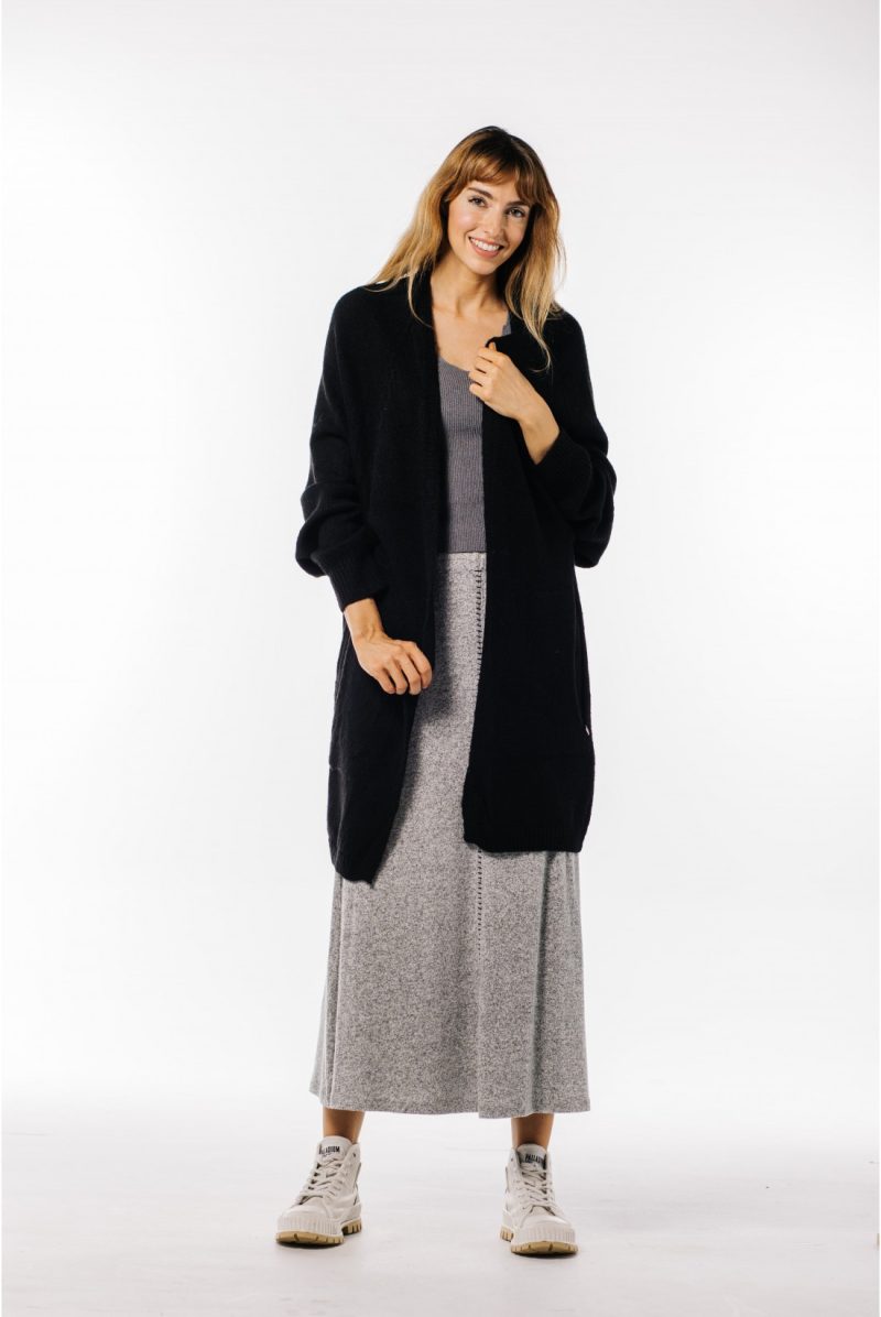 CHAQUETA BOLSILLO LATERAL SOSTENIBLE NEGRA